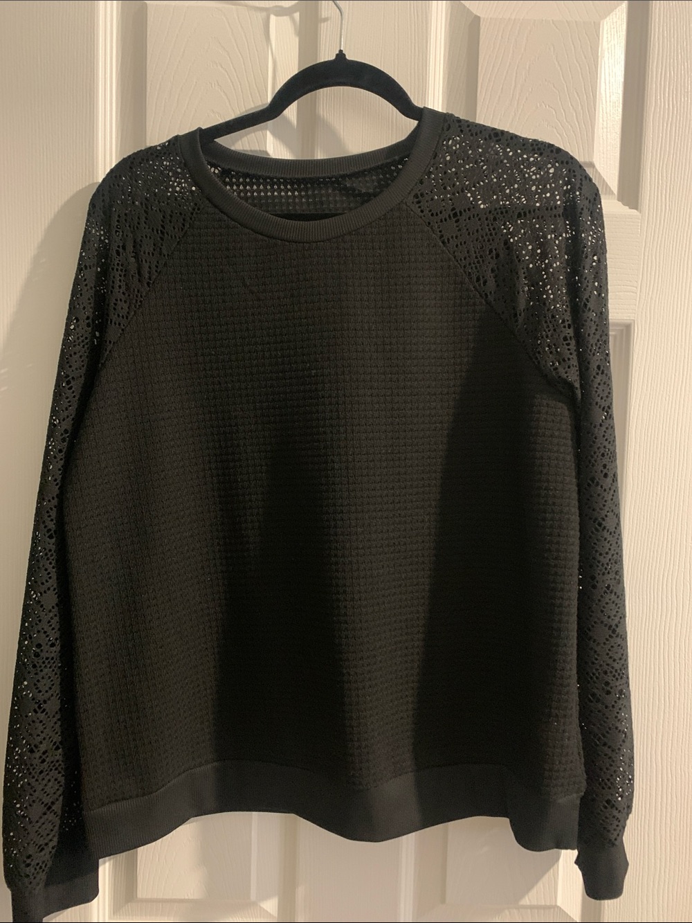 SHEIN Black Lace Sleeve Knit Pullover
